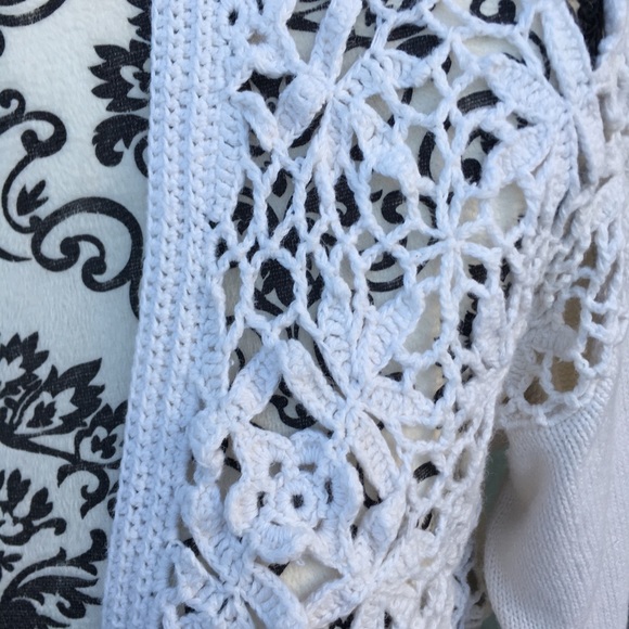 Vintage 90s Erika White Floral Crochet Cardigan Sweater Cotton Ramie L Cottage - Picture 4 of 12